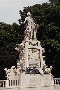 Mozart's statue in Vienna - photograph by Corel Inc.